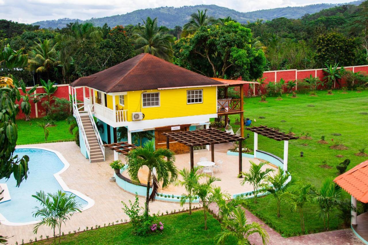 Deluxe Suites Guacamayos - Eco-Lodge & Swimming Pool Bonao 외부 사진