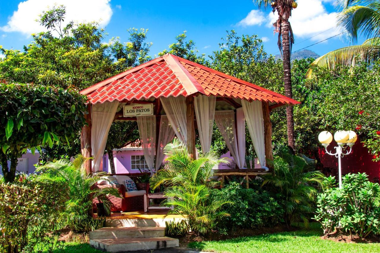 Deluxe Suites Guacamayos - Eco-Lodge & Swimming Pool Bonao 외부 사진