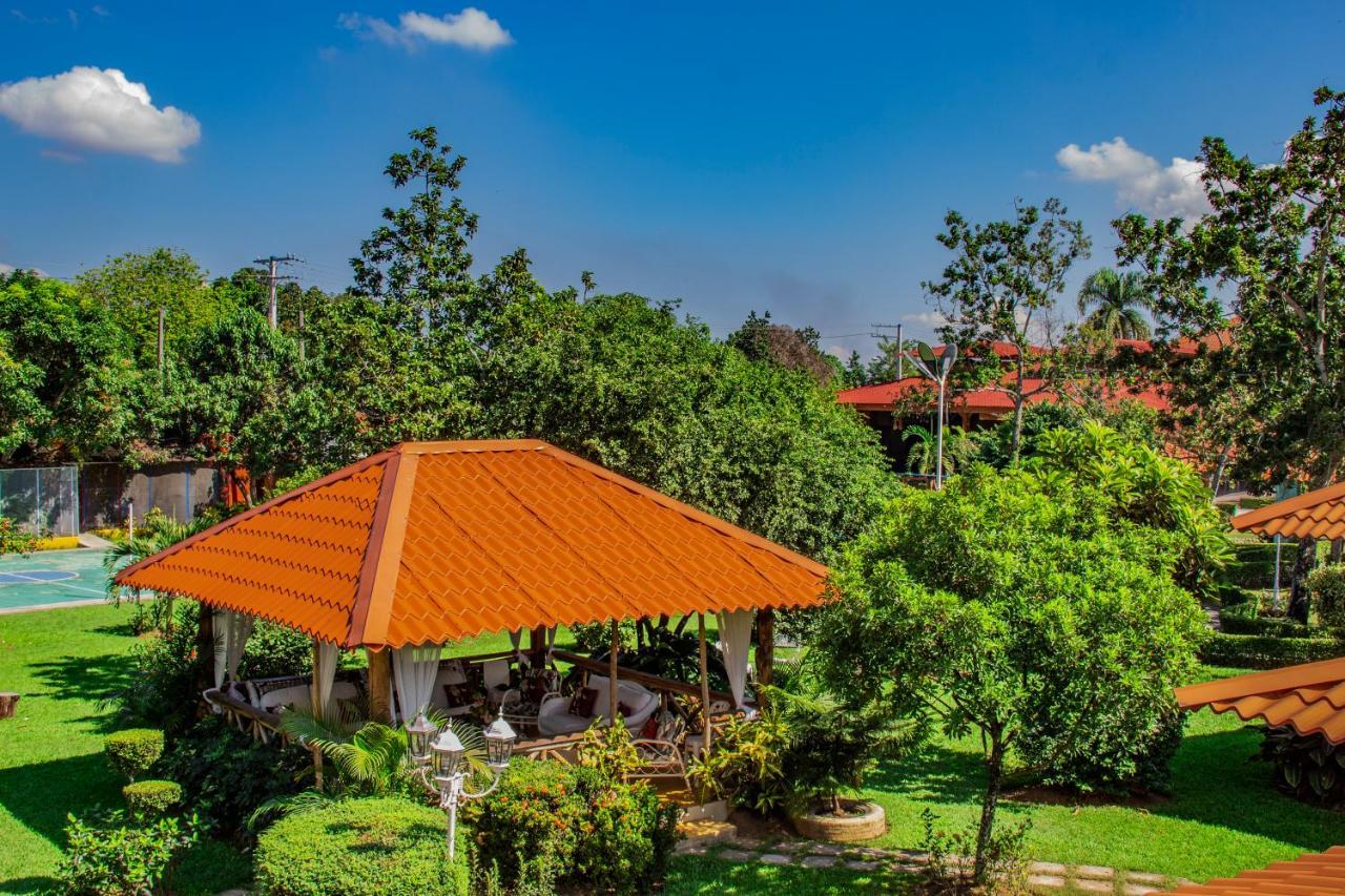 Deluxe Suites Guacamayos - Eco-Lodge & Swimming Pool Bonao 외부 사진