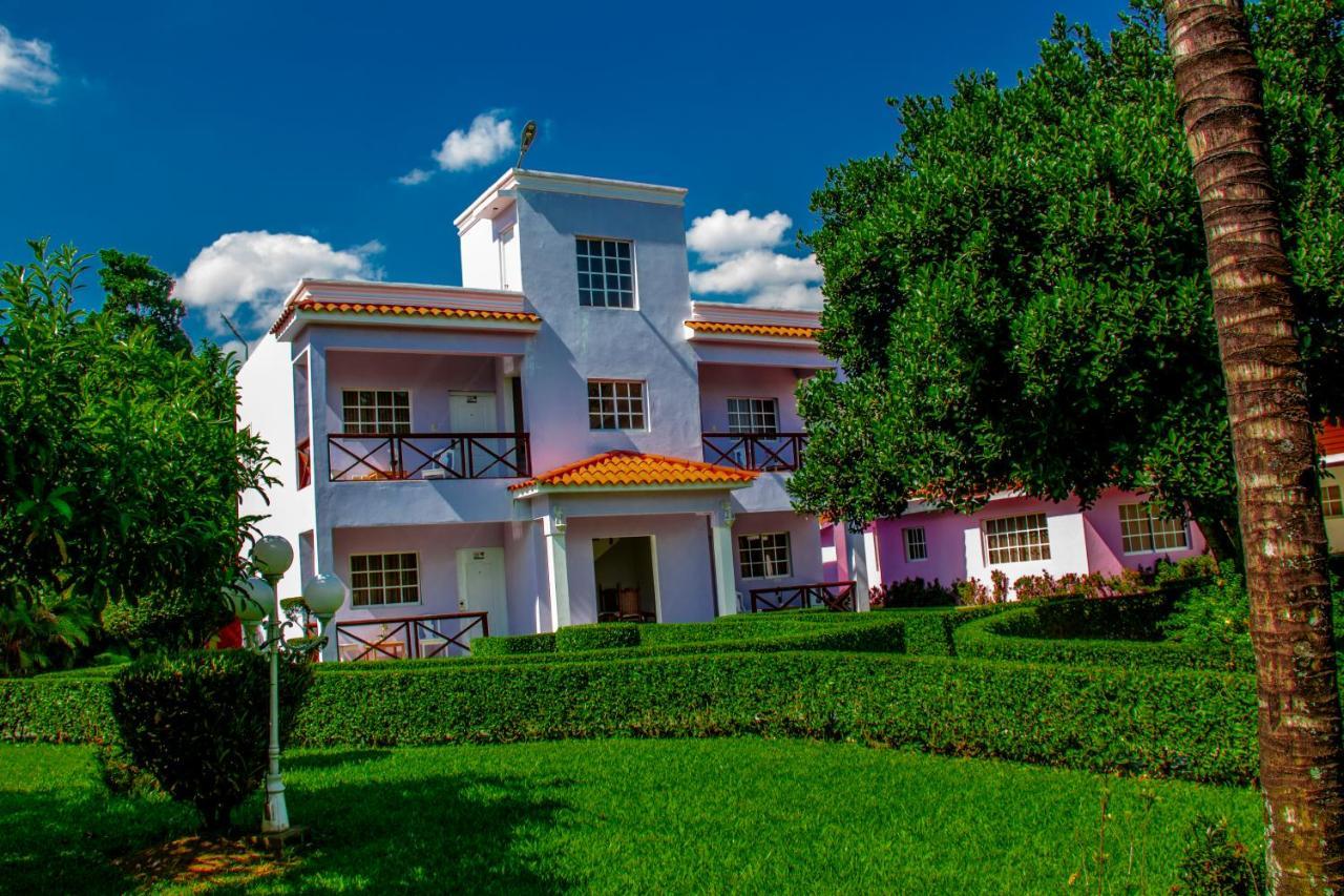 Deluxe Suites Guacamayos - Eco-Lodge & Swimming Pool Bonao 외부 사진
